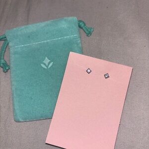 18K White Gold Lab Diamond Stud Earrings